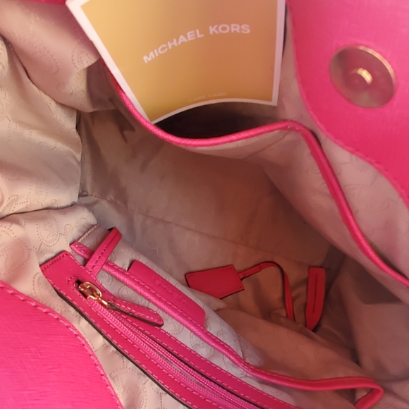 Authentic M.K purse  Brand New - Picture 6 of 8